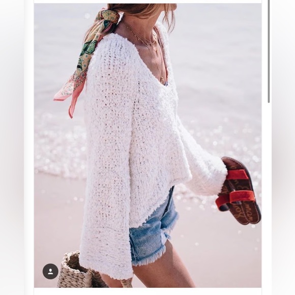 Free People Sweaters - Free People Ivory Sand Dune Bell Sleeve Sweater